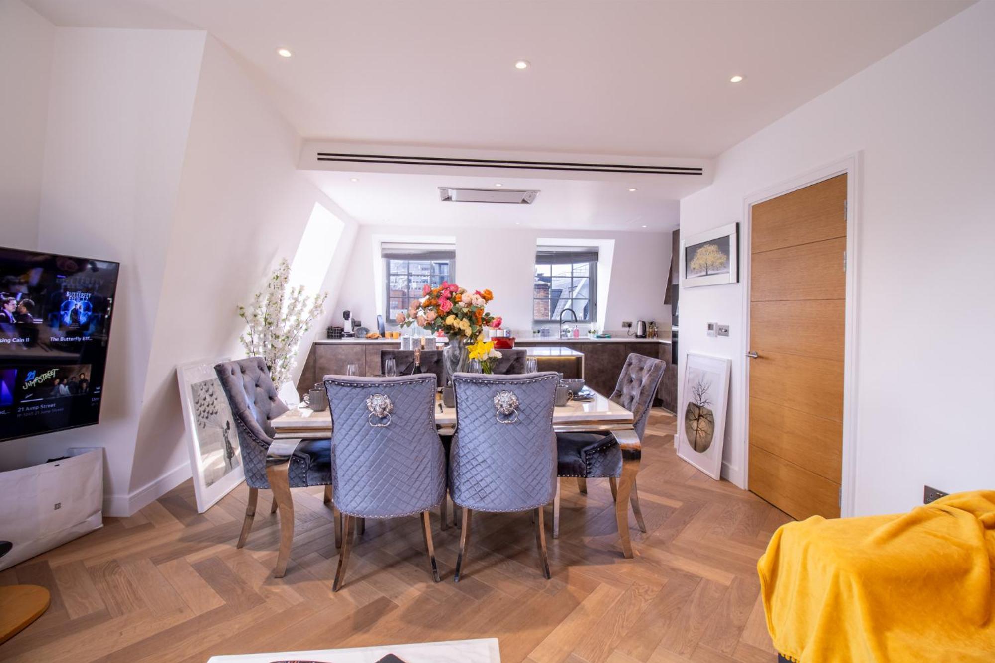 Elegant 3-Bedroom Penthouse In Marble Arch 70 Londen Buitenkant foto