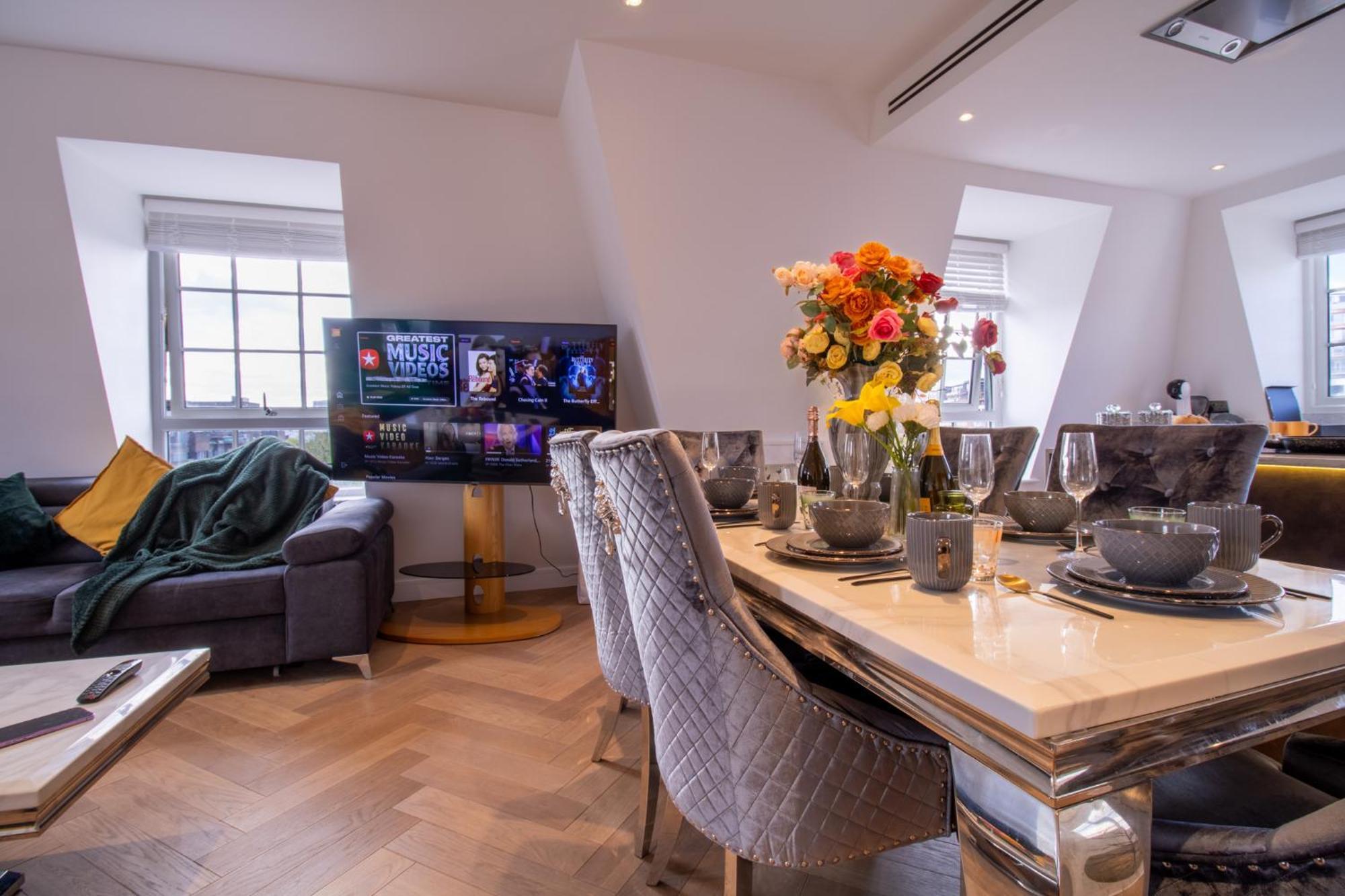 Elegant 3-Bedroom Penthouse In Marble Arch 70 Londen Buitenkant foto
