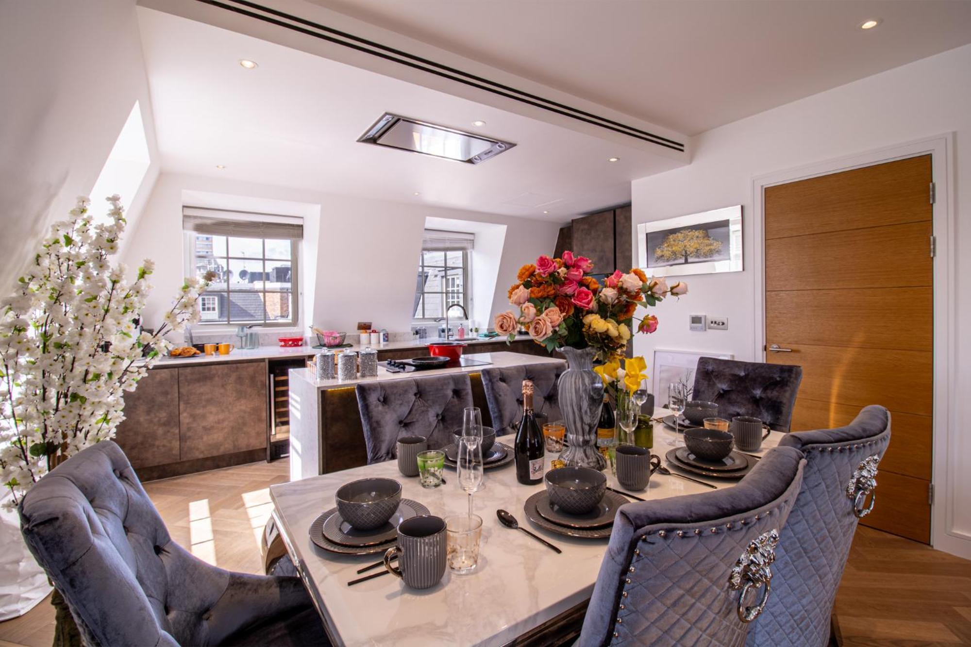 Elegant 3-Bedroom Penthouse In Marble Arch 70 Londen Buitenkant foto